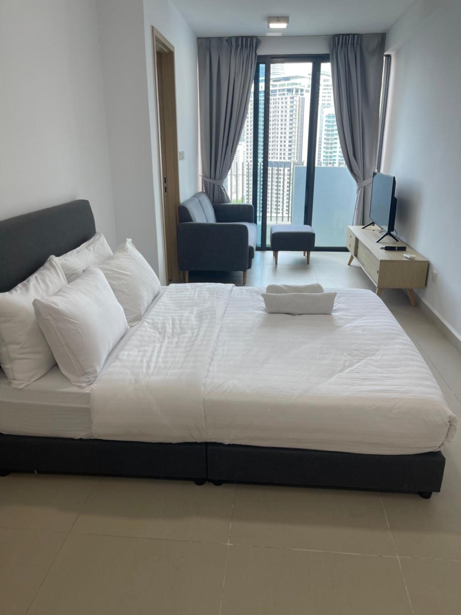 Colony Infinitum By Klcc Pangsapuri Kuala Lumpur